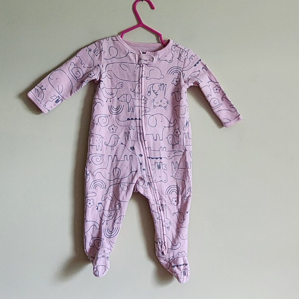 Carters Cute Baby Girl Pink Animal Footed Outfit. Size 6 Months